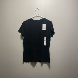 Black t shirt